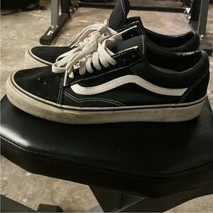 Vans Men's Black and White Sneakers